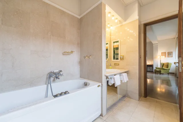 جناح فاخر بسرير كوين، Cristina Rossi Bed and Breakfast 6/7