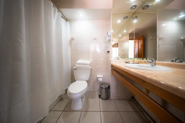 Room, Quadruple, Double Bed, Hotel Casa Nogales 2/3