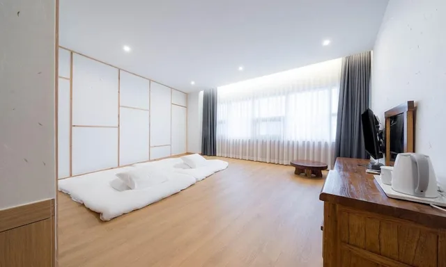 Ondol, Deluxe, Futon Bed، Hotel Davin 2/5