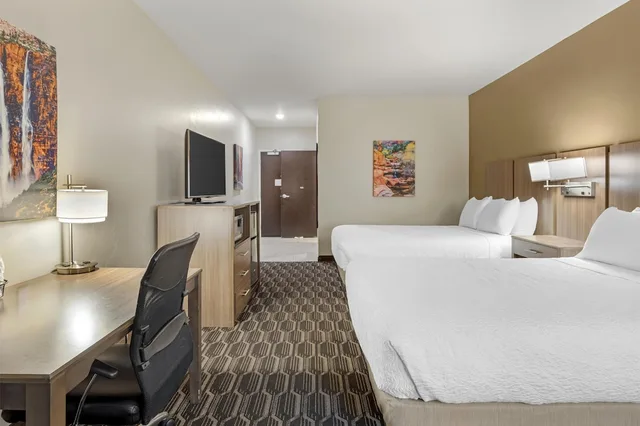 غرفة قياسية بسريرين كوين بشرفة لذوي الإعاقة، Best Western Plus Zion Canyon Inn & Suites 8/10