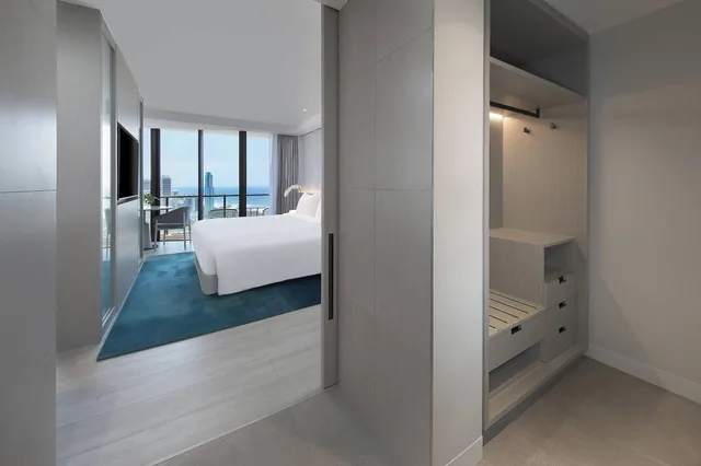 جناح جونيور بإطلالة على البحر بشرفة، Jw Marriott Gold Coast Resort Spa 4/4