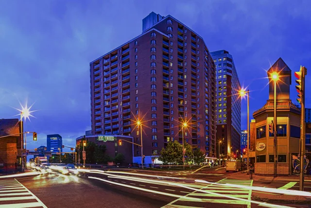 جناح عائلي بغرفتي نوم، Les Suites Hotel Ottawa 1/2