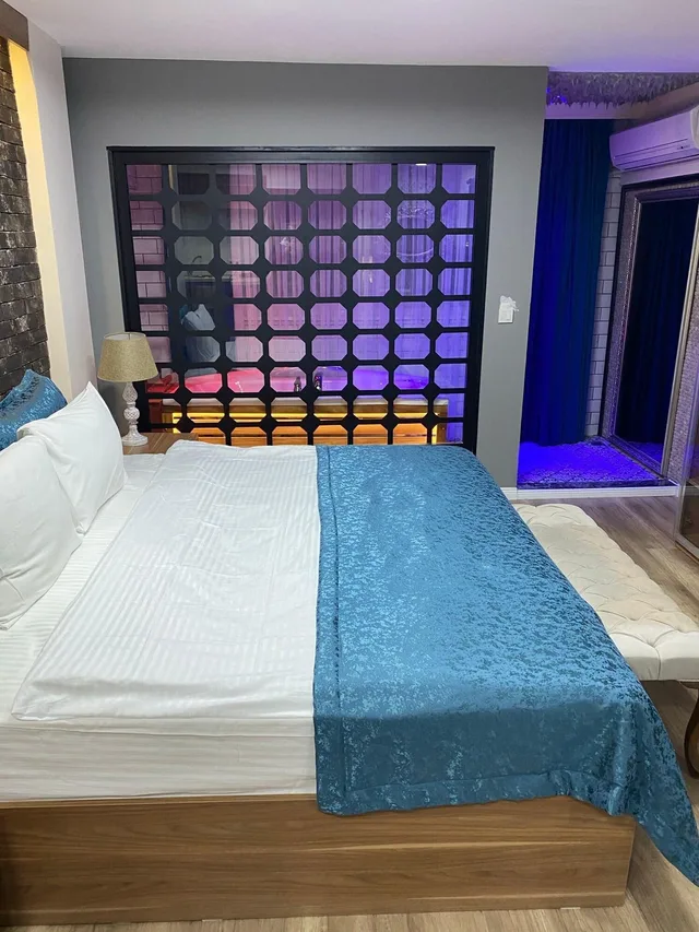 غرفة بإطلالة على البحر بشرفة بجاكوزي، Taksim Yazici Residence 2/5