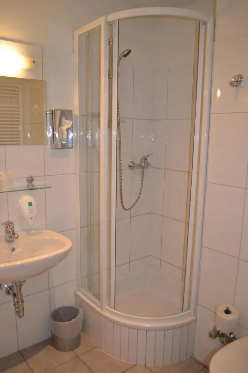 Room, Double Bed, Courtyard View, Plaza Inn Salzburg City 3/3