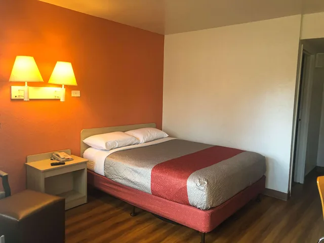 غرفة ديلوكس بسرير مزدوج، Motel6 Jacksonville, FL - Orange Park 6/10