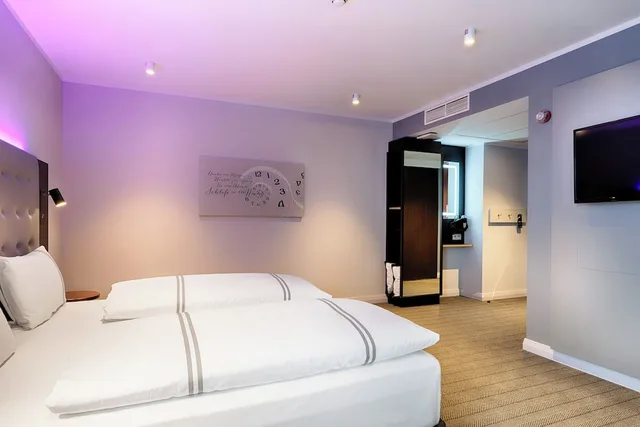 غرفة بسريرين منفصلين لذوي الإعاقة، Premier Inn Lubeck City Centre 2/10