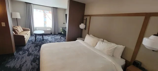 جناح بسرير كينج مع أريكة لذوي الإعاقة، Fairfield Inn & Suites by Marriott Hailey Sun Valley 2/5