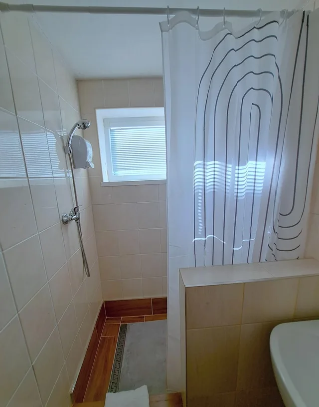 Room, Quadruple, Queen and Twin Beds, Penzion Al Corso 8/9
