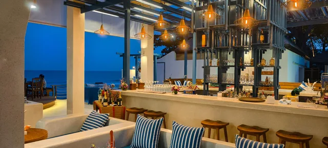 بنغل سوبيريور، Chaweng Cove Beach Resort 1/2