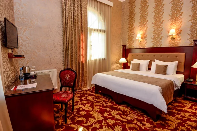 غرفة قياسية بسرير مزدوج، River Side Tbilisi Boutique Hotel 1/7