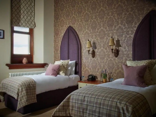 غرفة سوبيريور بسرير مزدوج، Stanbrook Abbey 3/3