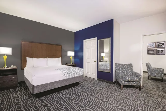 جناح بسرير كينج لذوي الإعاقة، La Quinta Inn And Suites By Wyndham Mercedes 3/4