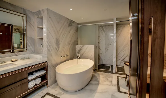 جناح بريميوم بسرير كينج، Taj MG Road Bengaluru 5/6