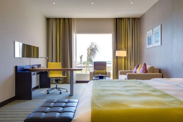 غرفة قياسية، راديسون بلو جيزان(Radisson Blu Resort Jizan) 1/4