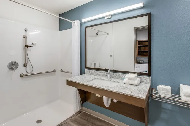 جناح بسرير كوين لذوي الإعاقة، WoodSpring Suites Smyrna-La Vergne 4/6