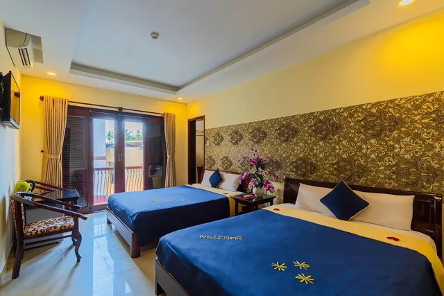 غرفة عائلية، Golden River Hotel 1/2