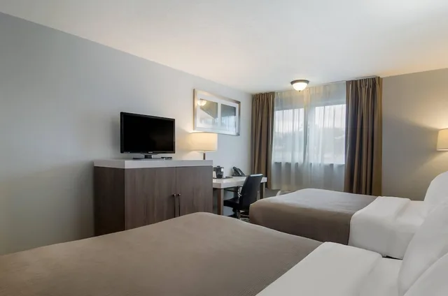 غرفة بسريرين كوين لذوي الإعاقة، Quality Inn & Suites Silverdale Bangor-Keyport 5/9