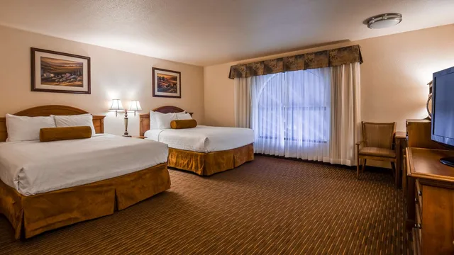 غرفة بسريرين كوين للمدخنين، Best Western El Grande Inn 1/2