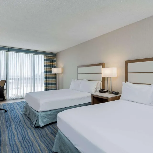 Room, 2 Queen Beds, Ocean Front, Pet Friendly, Accessible، Wyndham Virginia Beach Oceanfront 5/6