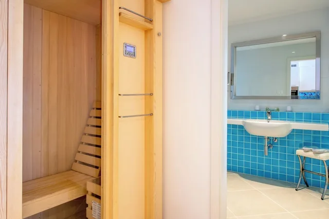 Cave, Suite, King Bed, Sofa, Annex، Piccolo Grand Hotel 2/2
