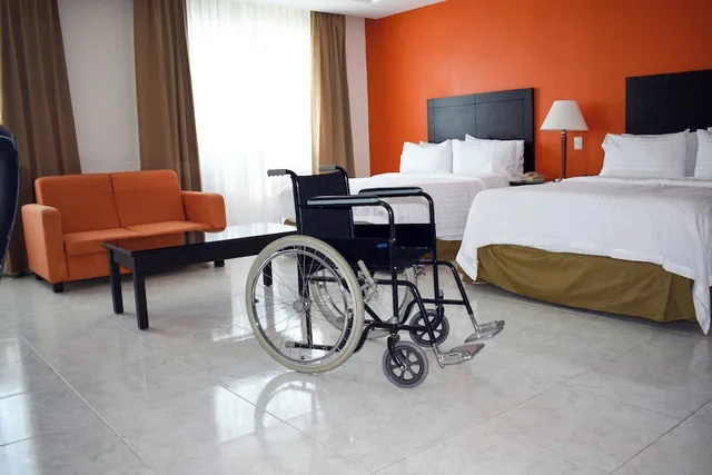 غرفة قياسية بسرير مزدوج لذوي الإعاقة، HOLIDAY INN CAMPECHE 2/4