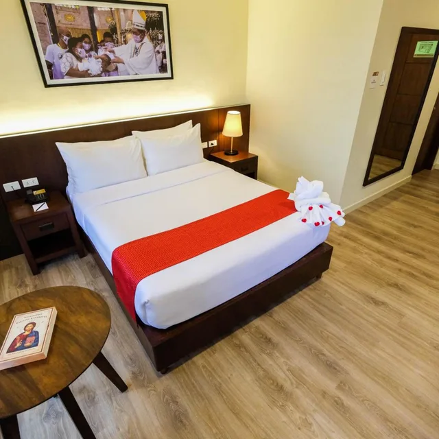 غرفة ديلوكس، Cebu Quincentennial Hotel 7/9