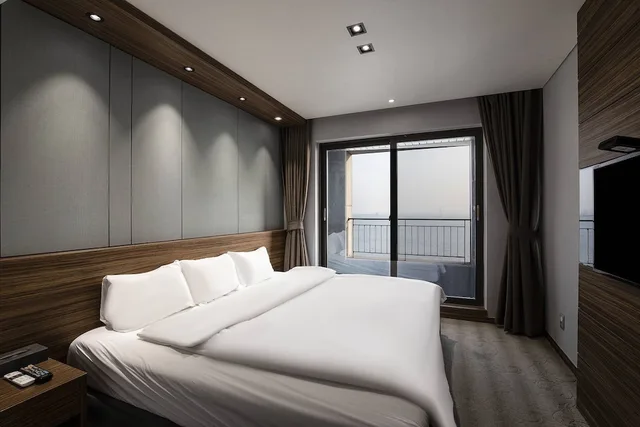 غرفة ديلوكس بسرير كينج بإطلالة على البحر، Western Grace Hotel 8/10