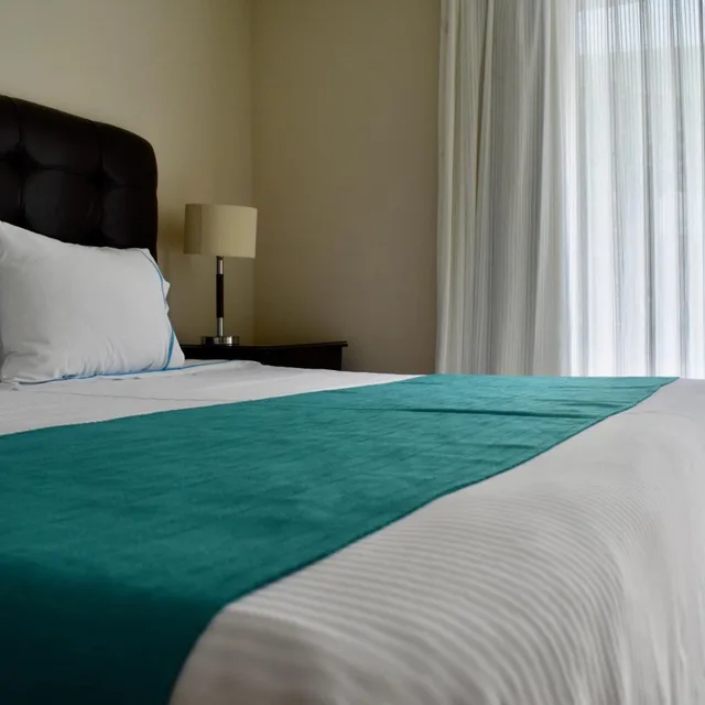جناح بسرير مزدوج، Country Hotel And Suites 2/10