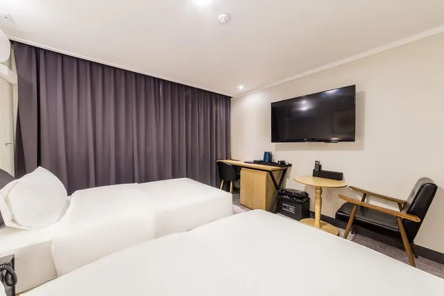 غرفة عائلية بسريرين منفصلين، Pyeongtaek Stay Hotel 1/1