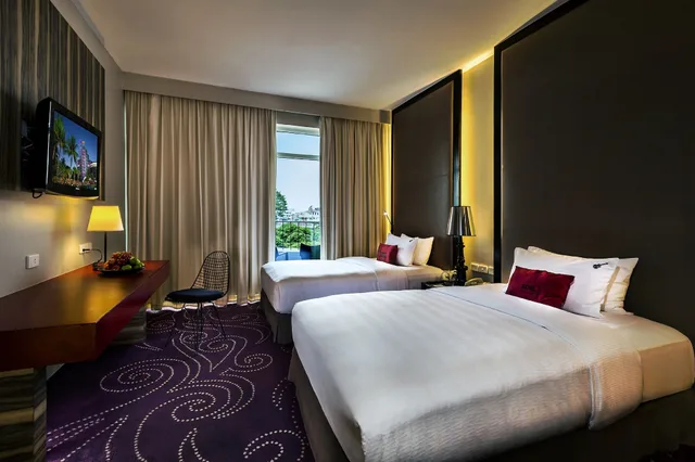 Royal, Rock, King Bed, City View، Hard Rock Hotel Pattaya 7/10