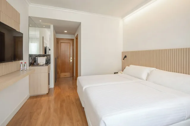 غرفة قياسية بسرير كوين، Hotel Vigo Los Galeones Affiliated By Melia 2/10