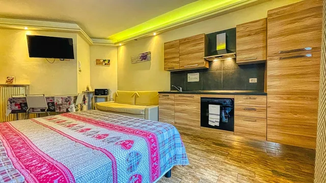 استوديو بسرير كينج مع أريكة، Residence Tabor 1/8