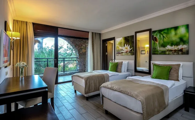 غرفة عائلية بسرير مزدوج بإطلالة على الحديقة بغرفتي نوم، Marmaris Bay Resort - Adults Only (16+) 3/4