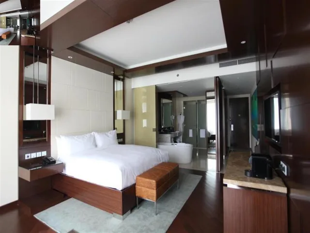 غرفة ديلوكس بسرير مزدوج، Jw Marriott Hotel Hanoi 4/6