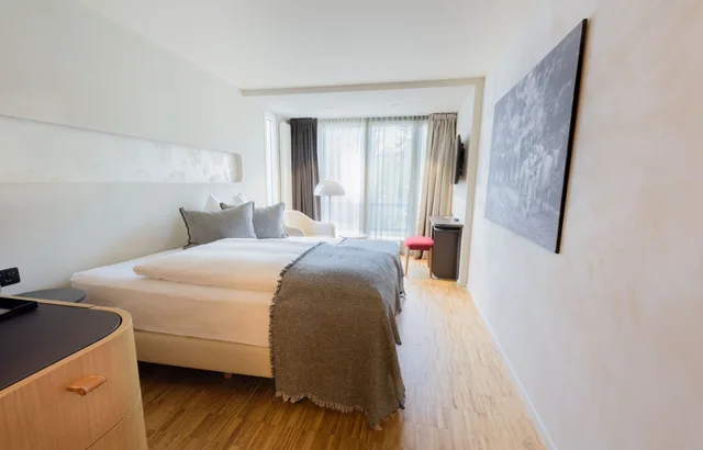 Superior, Double Bed, Hotel Heiden 14/16