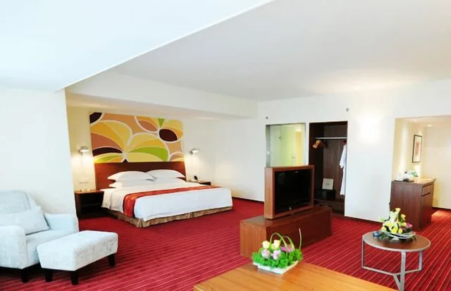 جناح استوديو بسرير كينج للمدخنين، Days Inn by Wyndham Guangzhou 2/6