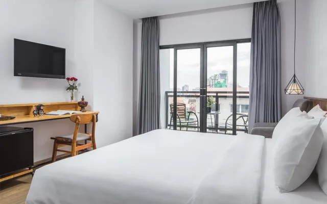 غرفة ديلوكس بسرير مزدوج، Phnom Penh 51 Hotel & Residences 7/10