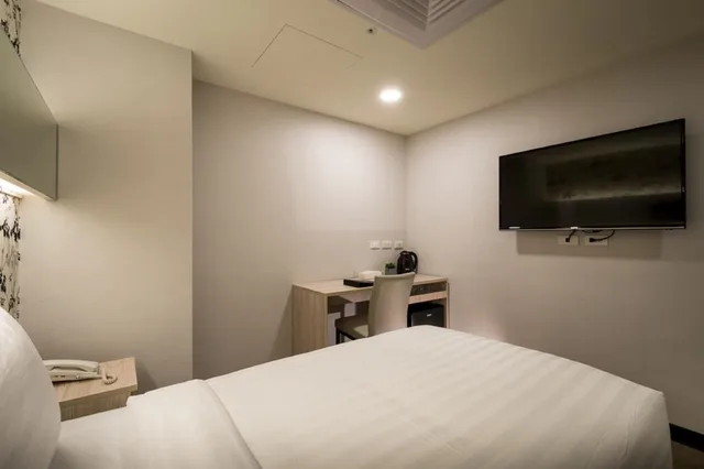 غرفة كومفورت مفردة، Urhome Hotel 3/8