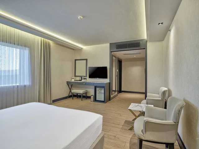 غرفة سوبيريور بسرير كينج، Dedeman Sanliurfa 4/10