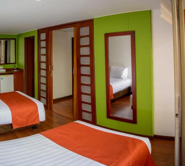 غرفة عائلية رباعية بحمام خاص، Confort 80 Zona Rosa Hotel 4/4