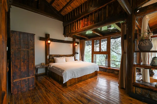 Tree House, Villa, King Bed، No.5 Valley Inn 1/1