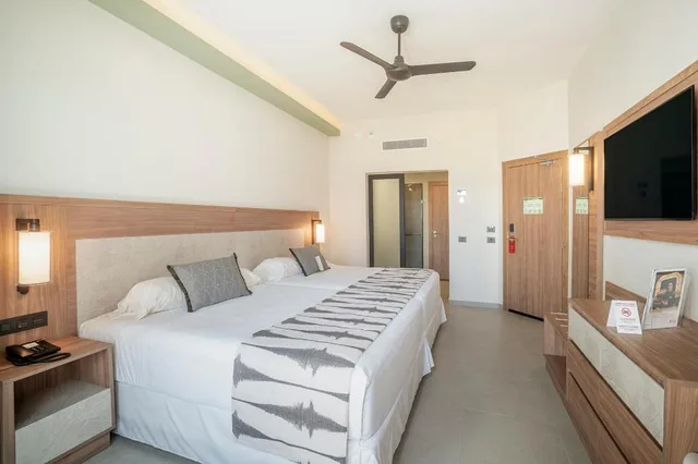 Double Room Partial Ocean View DDLB، RIU Flamingos - All Inclusive 5/8