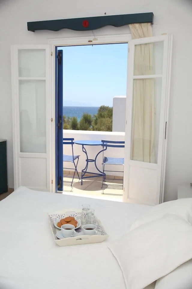 جناح بسرير مزدوج مع أريكة، Paros Inn Hotel 3/5