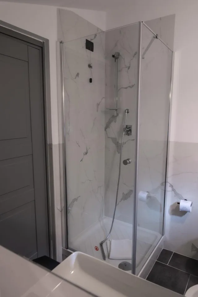 غرفة بسريرين منفصلين بشرفة، Relais Manzoni 7/8