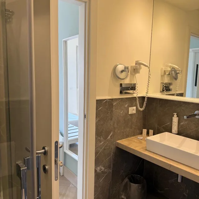 غرفة بسريرين منفصلين، Hellenia Yachting Hotel 3/4