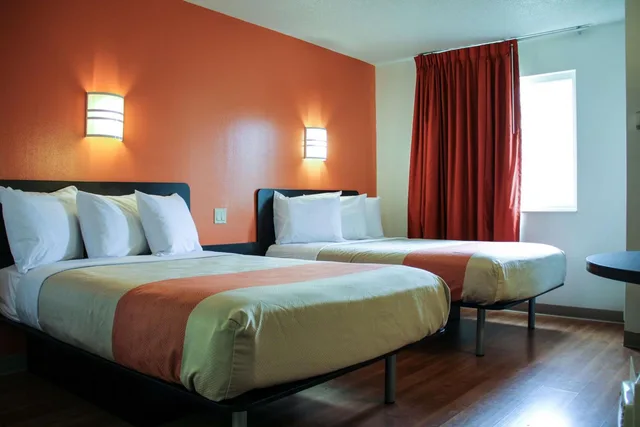 غرفة ديلوكس رباعية، Motel6 Milan, OH - Sandusky 3/7