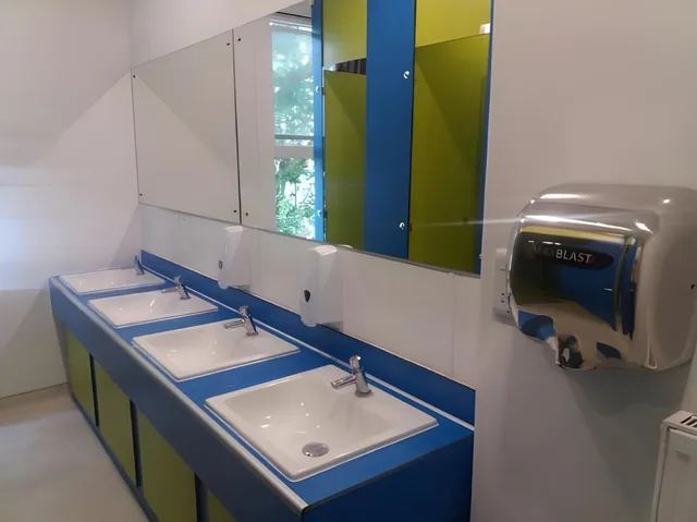 سكن مشترك مختلط بستة أسرّة، Saint James Backpackers 1/1