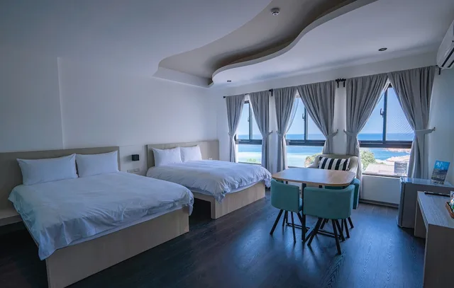 غرفة عائلية رباعية بسريرين مزدوجين، Rose Villa 1/4