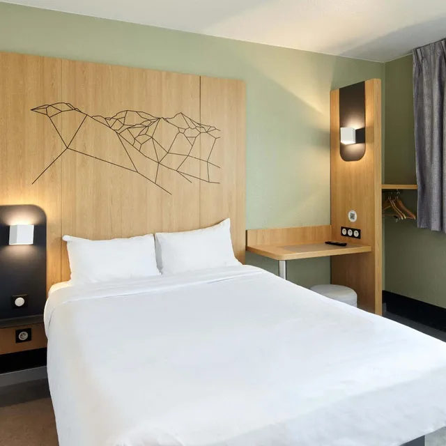 غرفة بسرير كينج لذوي الإعاقة، B&B Hotel PARIS Roissy CDG Aeroport 2/3