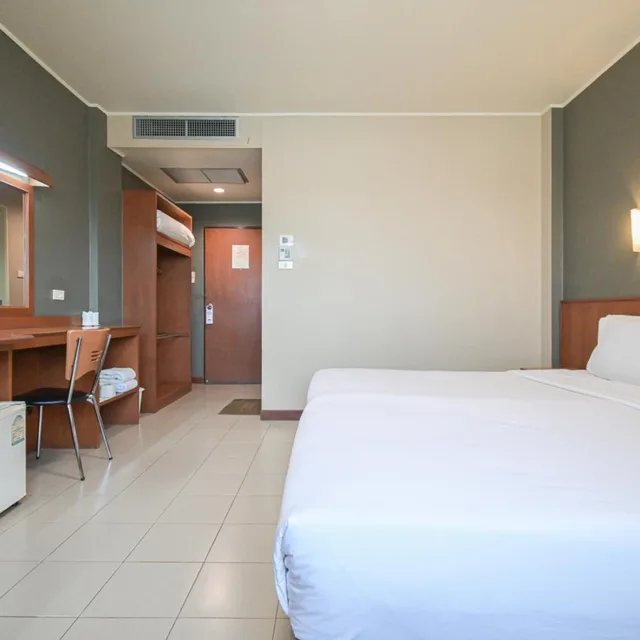 غرفة سوبيريور بسرير مزدوج، Rattana Park Hotel 4/10